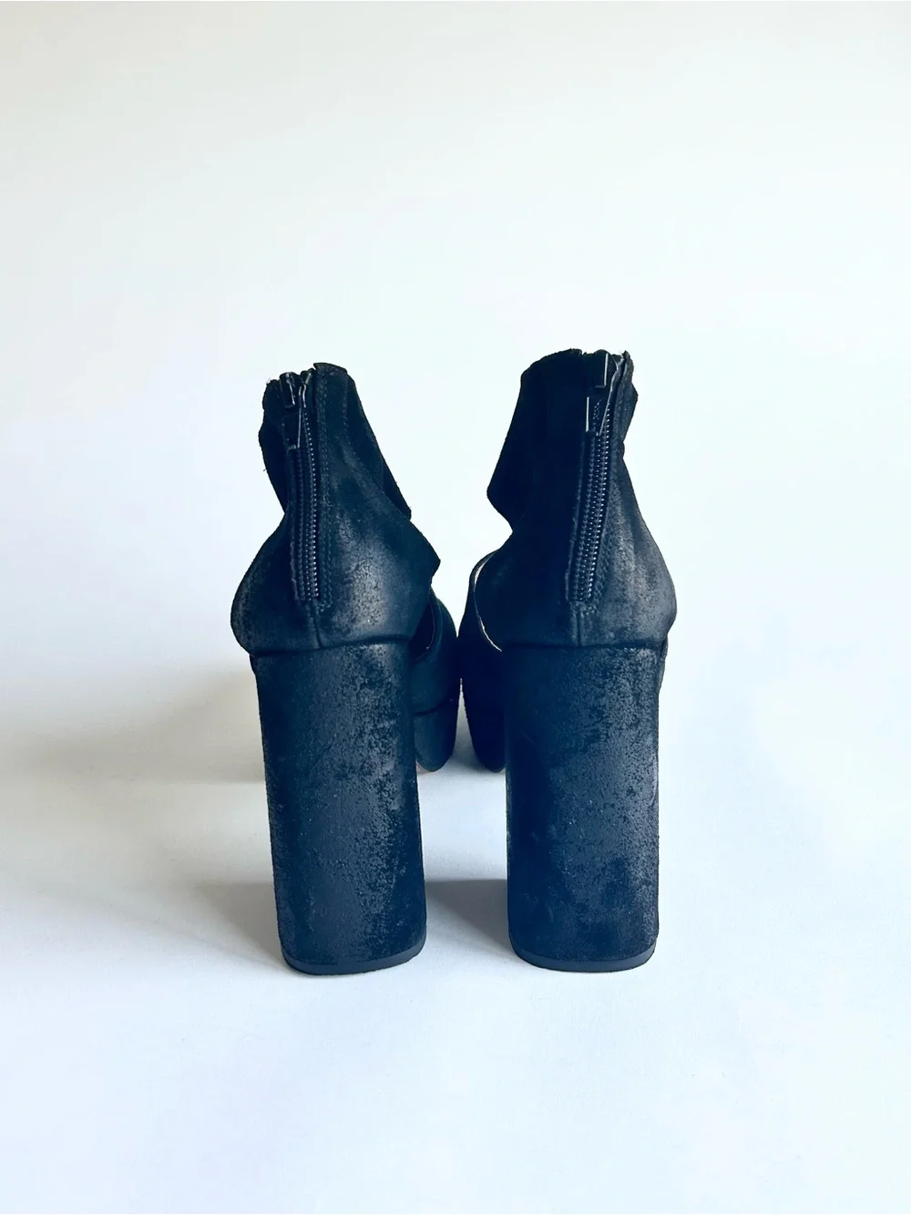 Free People Black Genuine Leather Close Toe Platform Heels size EUR 40, US 9.5